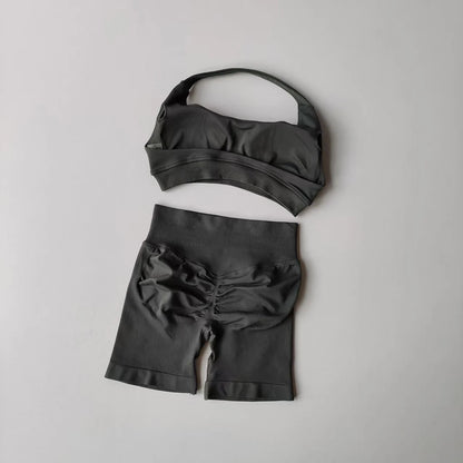 Women Seamless 2-Piece Yoga Set Halter Sports Bra & Impact Shorts