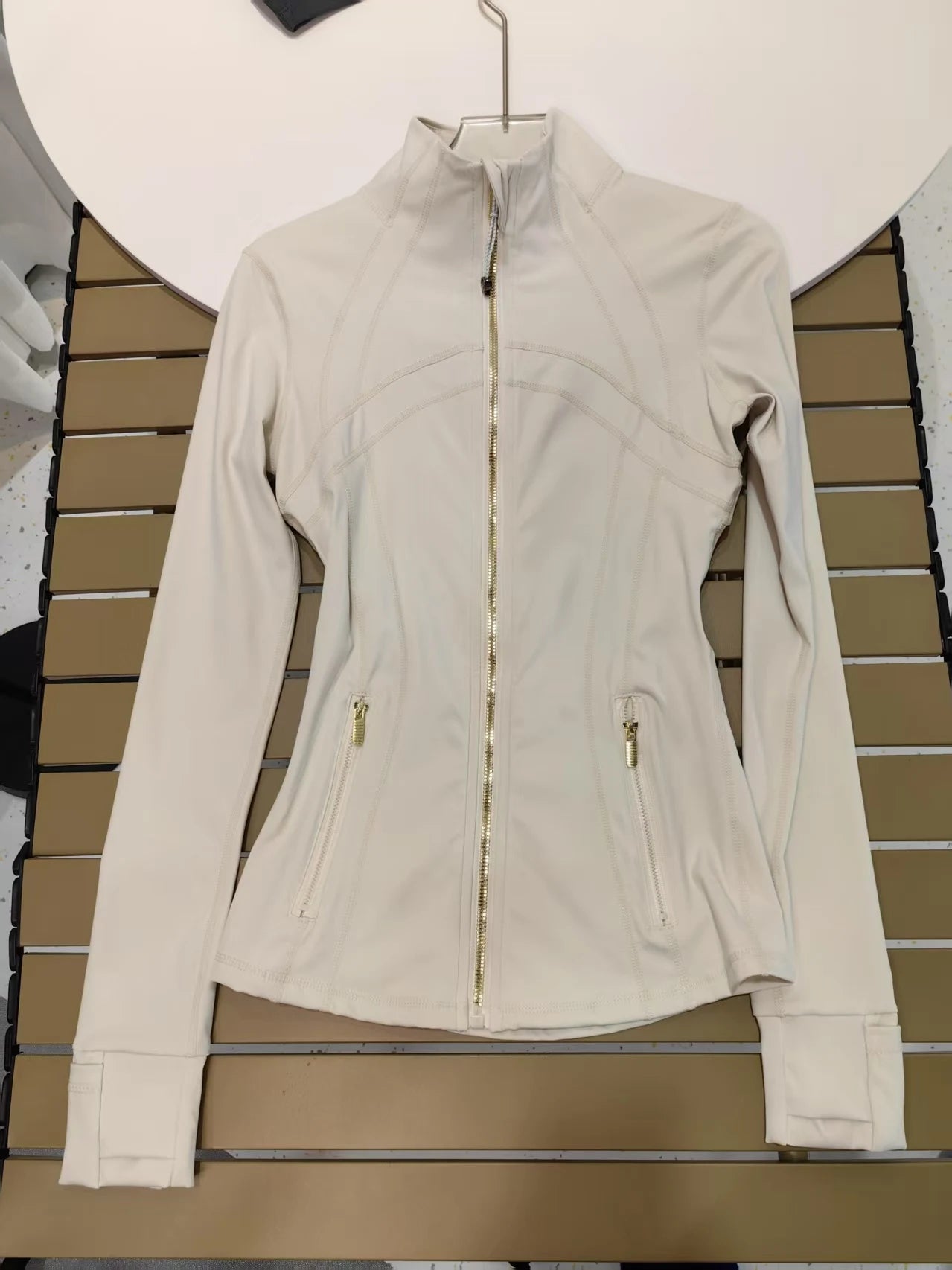 Women Slim Fit Yoga Jacket – Gold Zipper Quick-Dry Sports Jacket